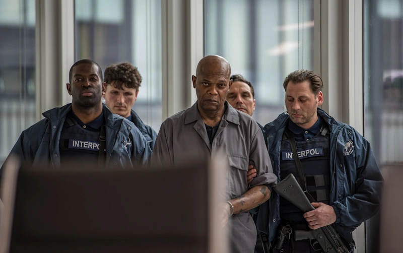 телохранитель киллера онлайн