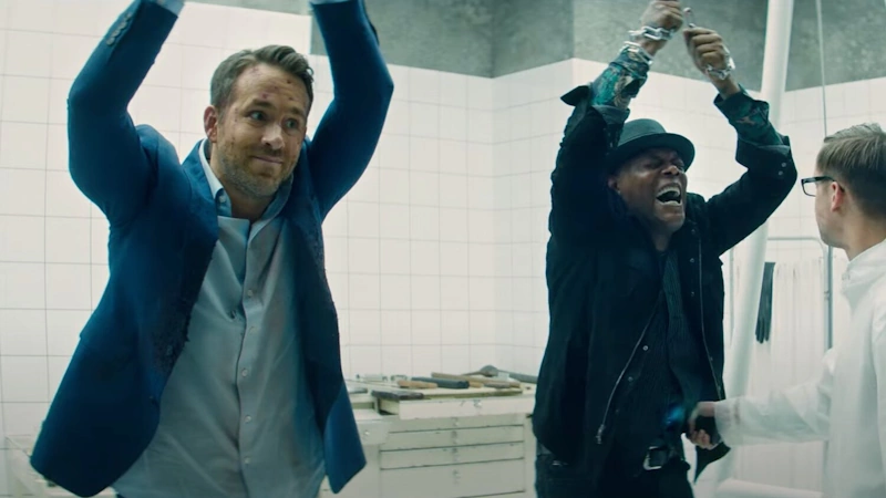 телохранитель киллера смотреть онлайн